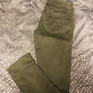 olive green skinny jeans!